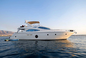 Summer Therapy Motoryacht